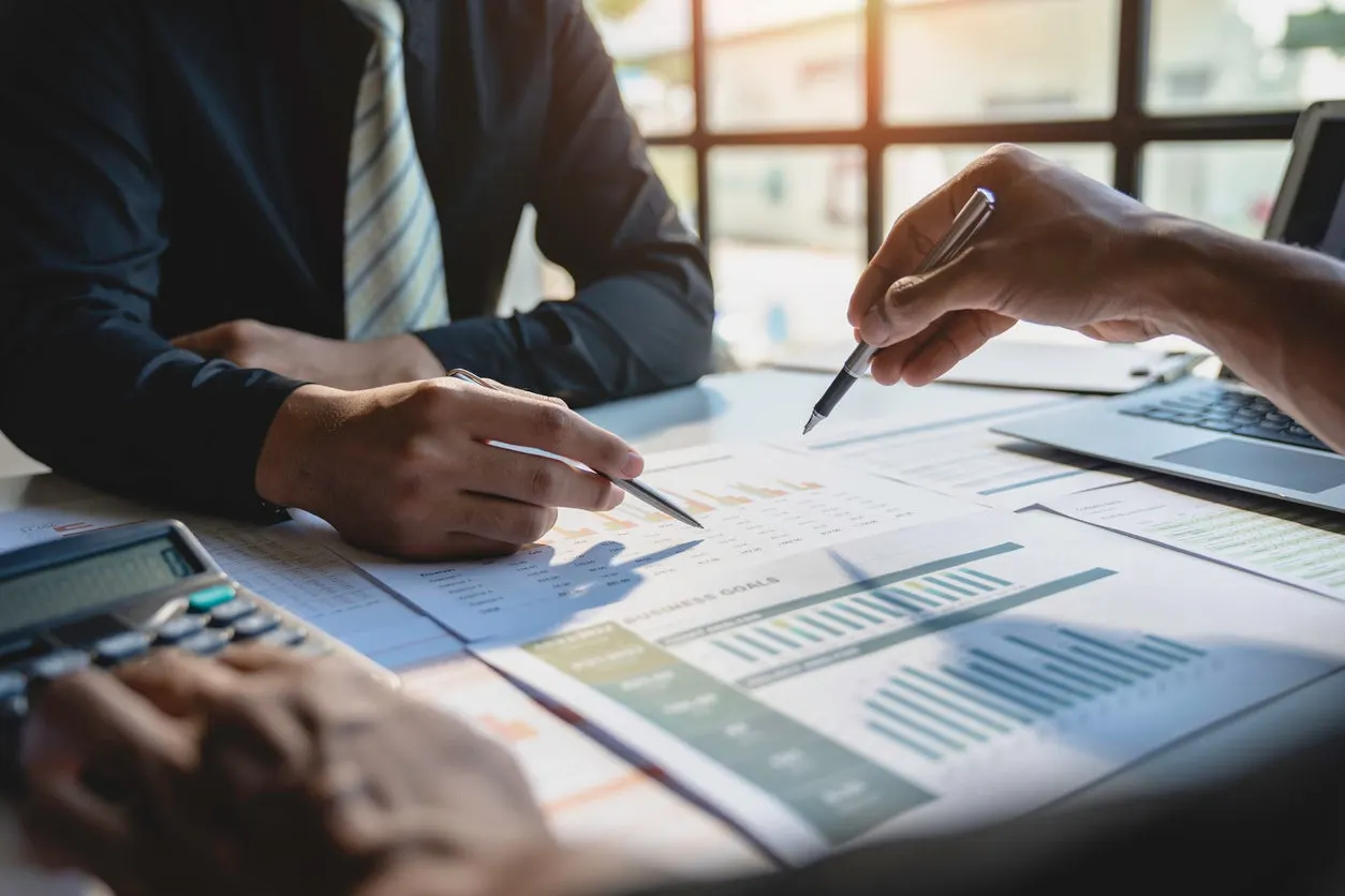 Planejamento financeiro: como evitar riscos e garantir o crescimento no mundo dos negócios